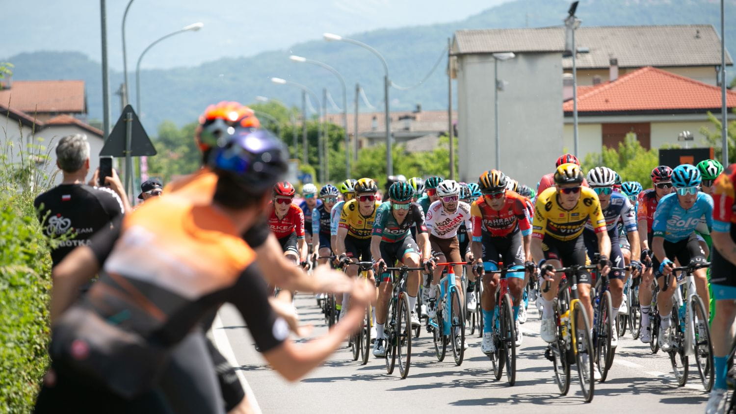 Giro-d-Italia-Bike-Tour-Peloton