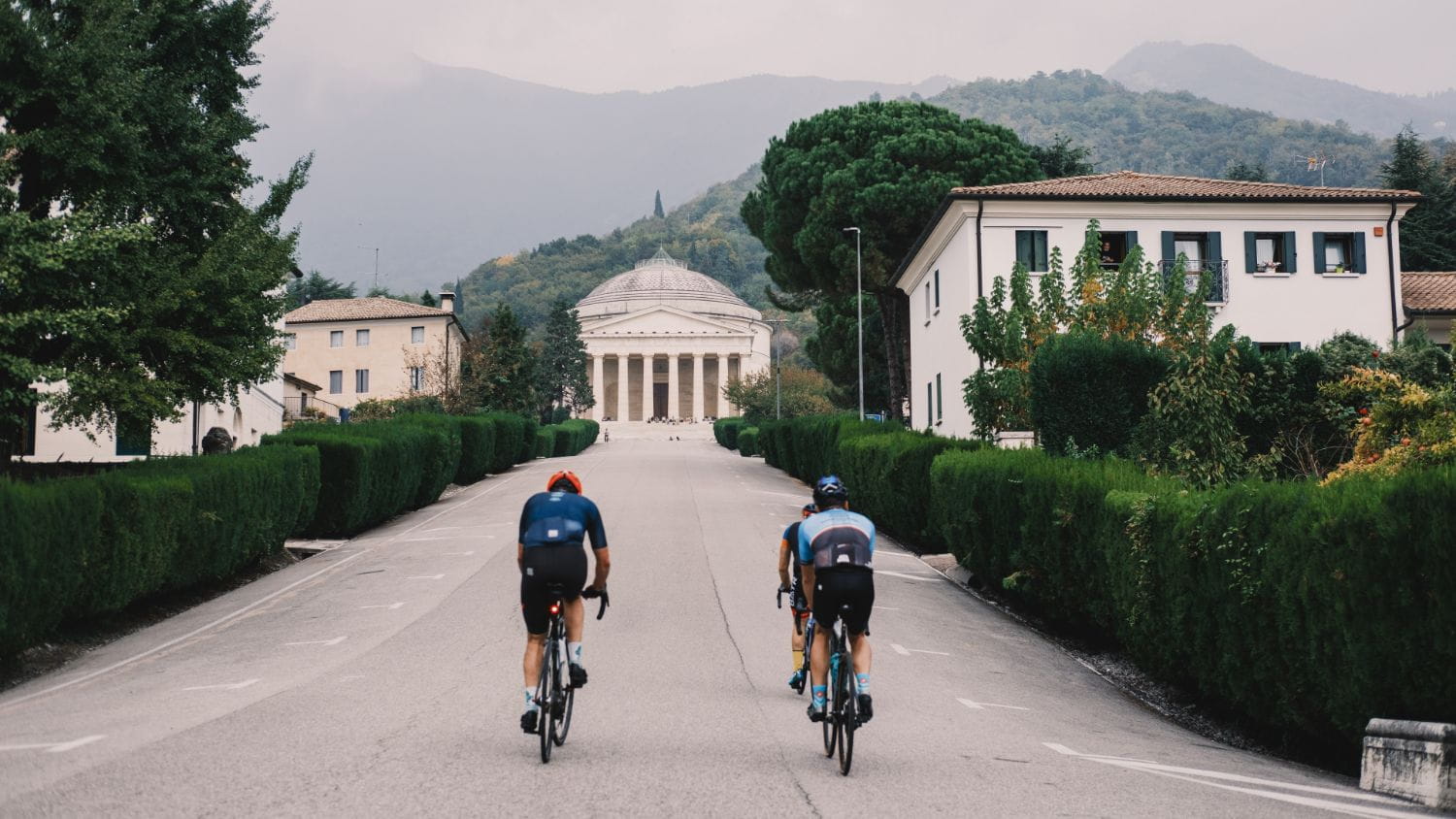 Giro-d-Italia-7-days-Bike-Tour-Possagno-Canova-Temple